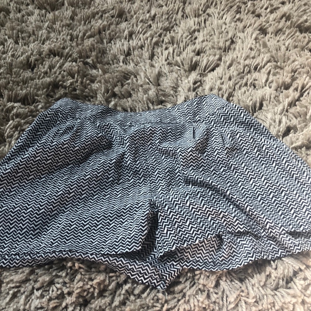 American eagle shorts. Striped. Small